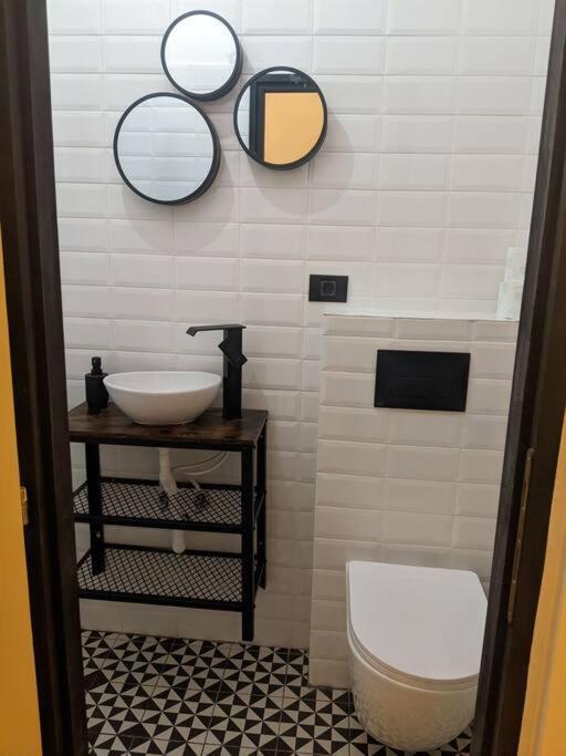 The Industrique Home - 3 Bedroom Apartment Τιμισοάρα Εξωτερικό φωτογραφία
