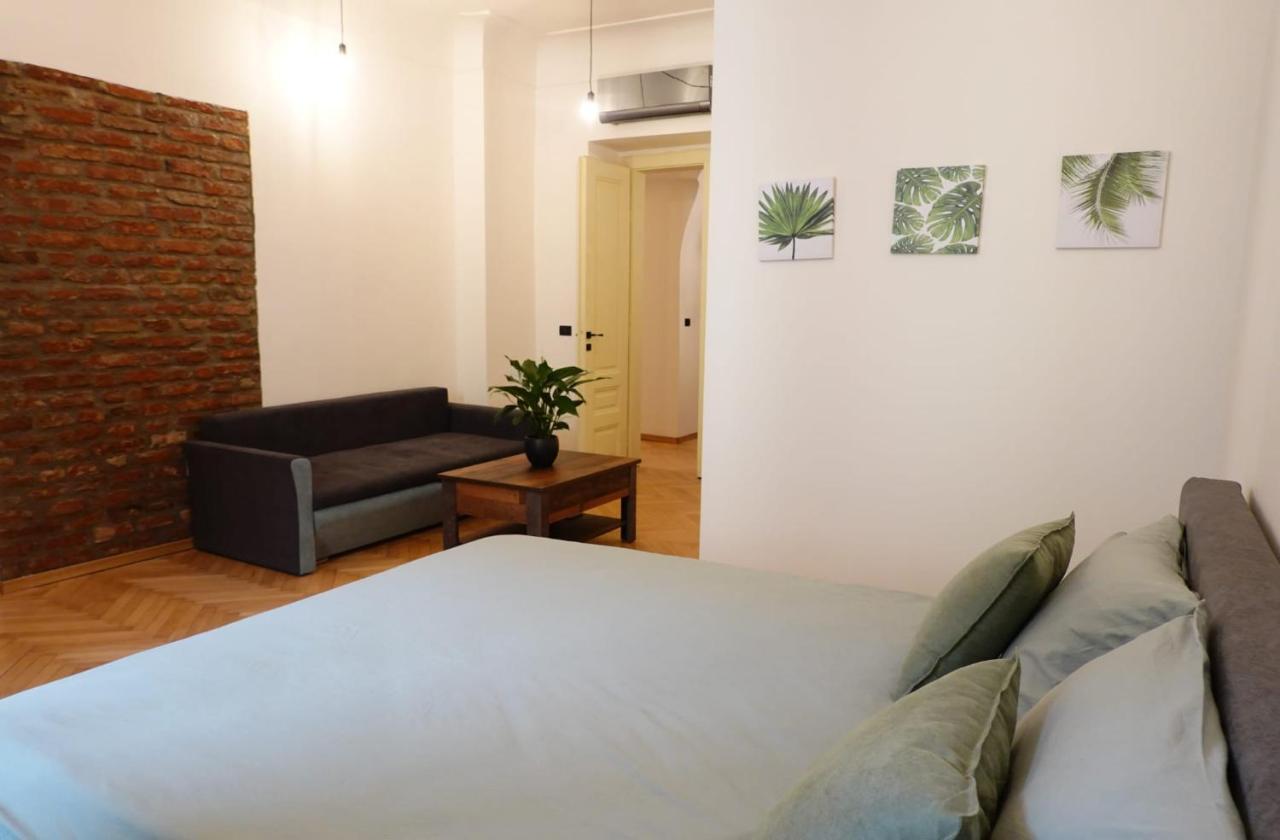 The Industrique Home - 3 Bedroom Apartment Τιμισοάρα Εξωτερικό φωτογραφία